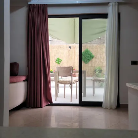 Gledis - Panoramic Terrace Apartamento *