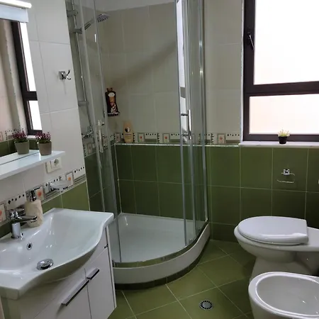 Gledis - Panoramic Terrace * Τίρανα