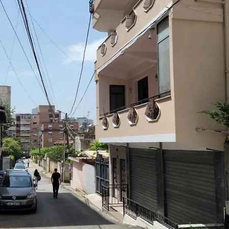 Gledis - Panoramic Terrace Apartamento Tirana