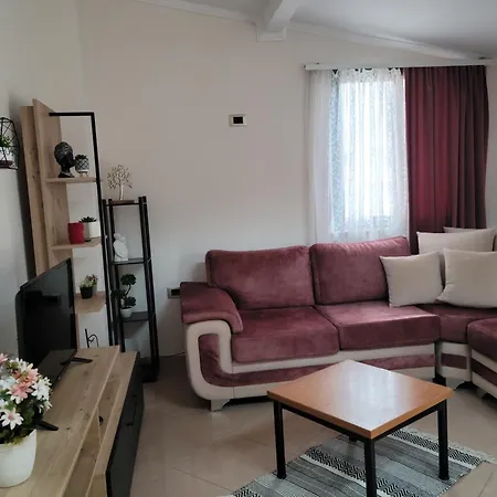 Gledis - Panoramic Terrace Apartmán