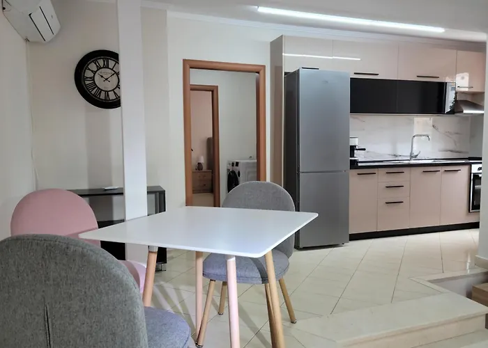 Gledis - Panoramic Terrace Τίρανα